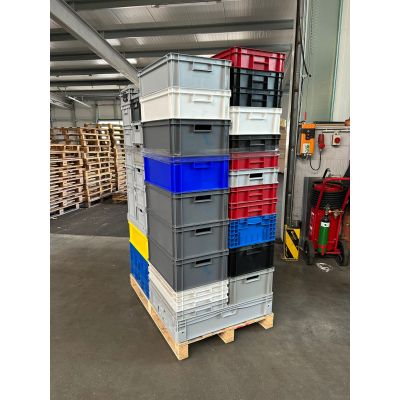 Palette mit 1 Box 800x600, 37 Boxen 600x400, 12 Boxen 400x300 in div. Höhen in div. Farben und 1 Transportroller - Neuware - leicht verschmutzt