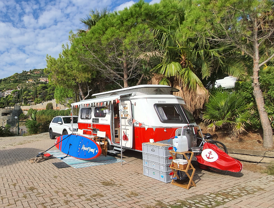 Perfekt organisiert in den Campingurlaub – mit unseren Kunststoffboxen